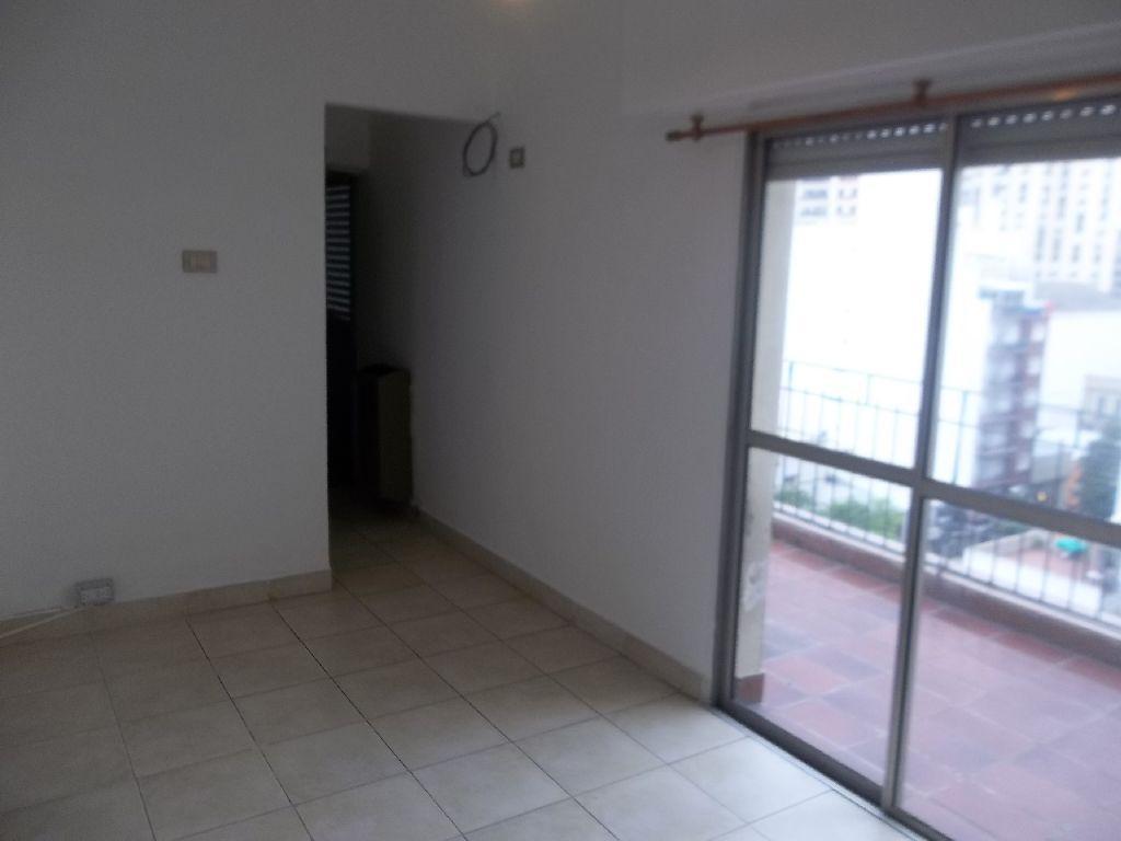 Venta Departamento 2 Ambientes MITRE 1800 8º