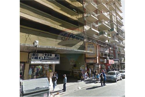 VENTA COCHERA EN BALVANERA