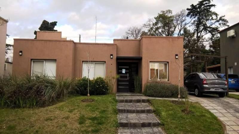 F. Berraz El Hornero Casa en venta