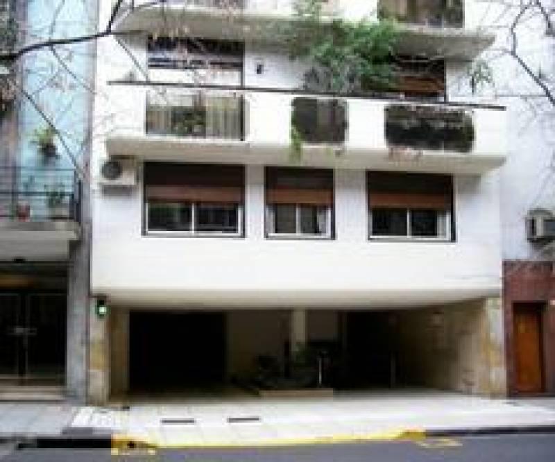 AYACUCHO Y QUINTANA: duplex, 2 cocheras fijas, 3 dormitorios cfte