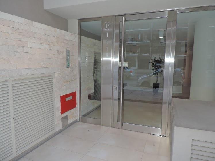 Departamento en Alquiler en ,  $ 10000