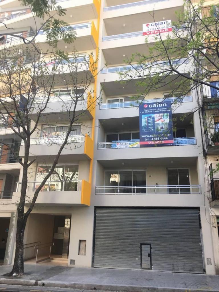 Excelente Local Comercial a Estrenar en Vía Pública