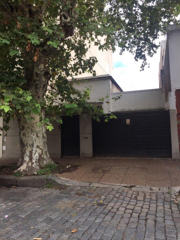 LARRAZABAL 500 LOTE IDEAL PARA CONSTRUCTORES, 1300 MTS PARA CONSTRUIR, OPORTUNIDAD!!!