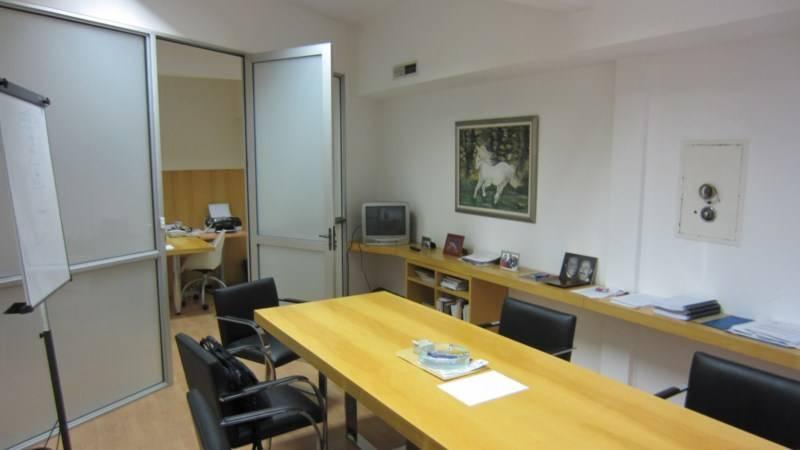 OPORTUNIDAD ///// VENTA Impecable oficina , Reciclada