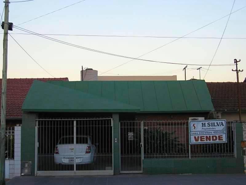 Amplia Casa en Planta Baja C/ Fondo y Quincho / Lanus Oeste