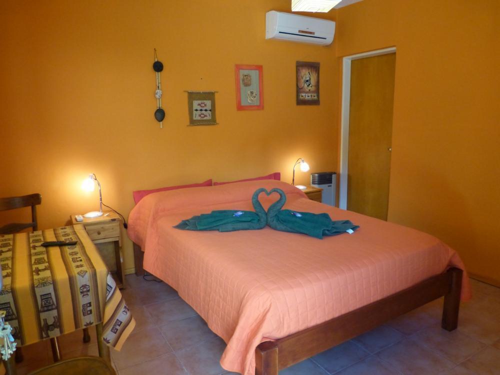 pk28 Hotel para 2 a 4 personas con pileta y cochera en