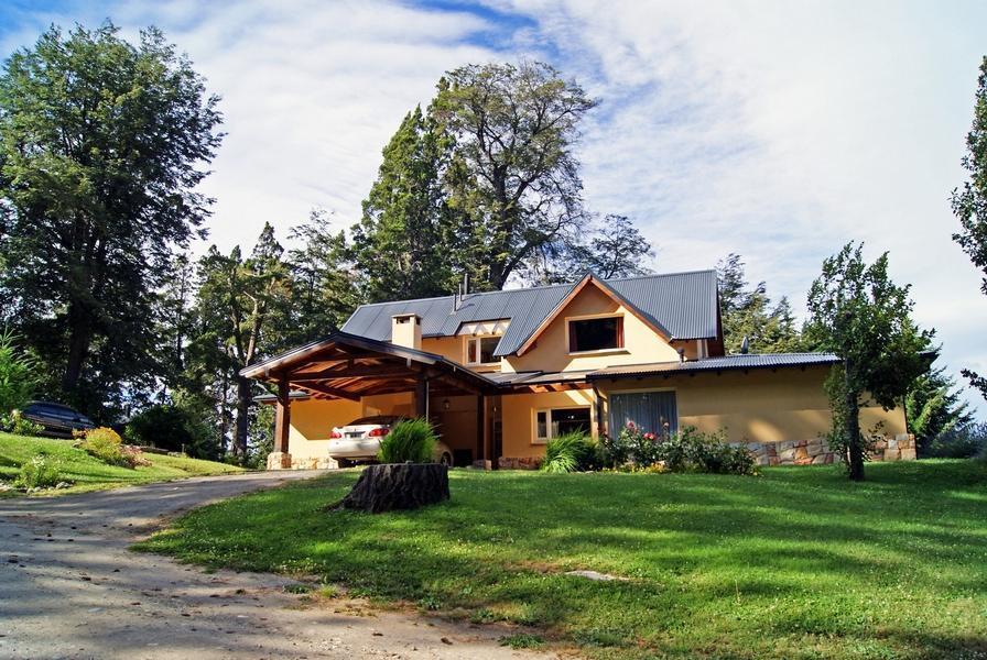 CASA BARILOCHE 6 PAX BARRIO PRIVADO C/ COSTA DE LAGO