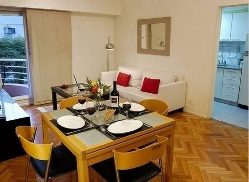 BARRIO NORTE 2 AMBIENTES AL FRENTE CON BALCON