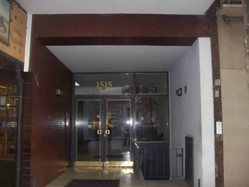 Departamento 1 Amb. y1/2 Con Escritorio Posadas 1500