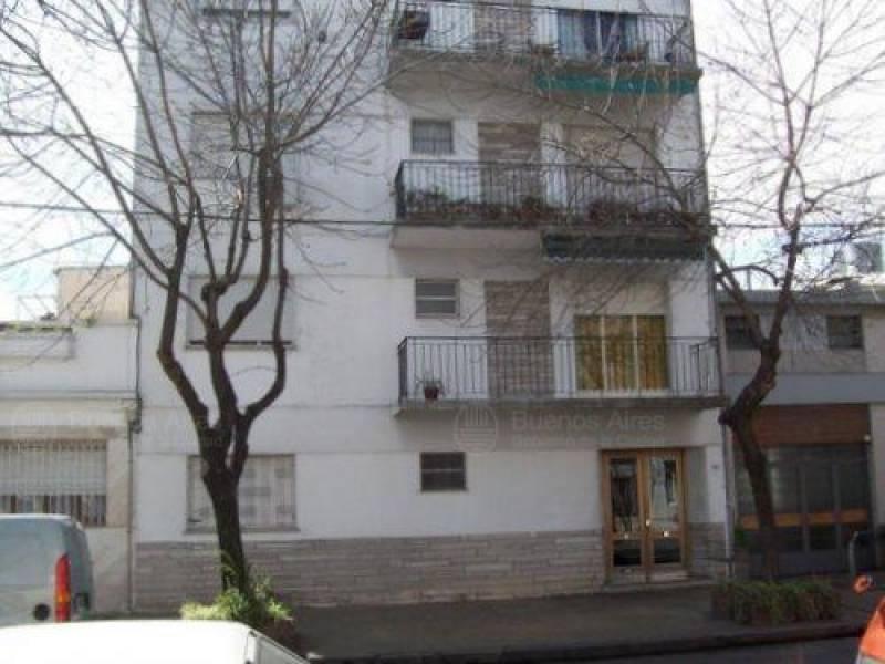 Departamento 2 Amb. Con 2 Patios Cuenca al 3800