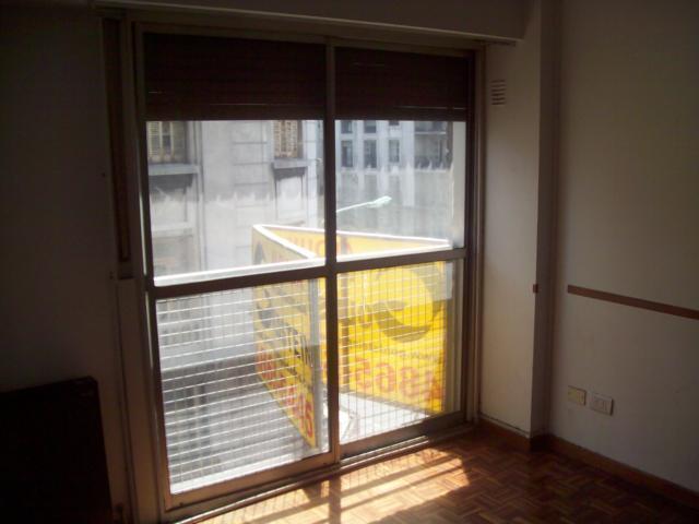 Departamento en Alquiler en Once,  $ 4500