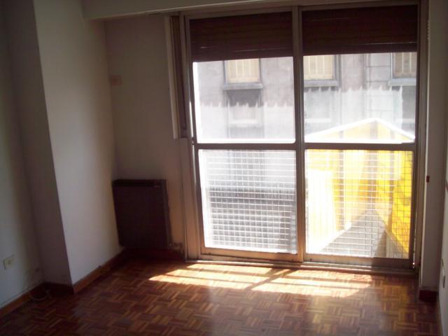 Departamento en Alquiler en Once,  $ 4500