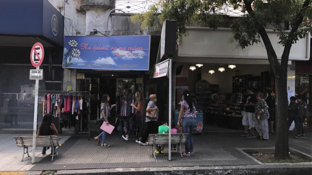 MURGUIONDO 4100 BLOCK 2 LOCALES, 1 INSTITUTO Y 1 DEPARTAMENTO, EN EXCELENTE ESTADO, OPORTUNIDAD!