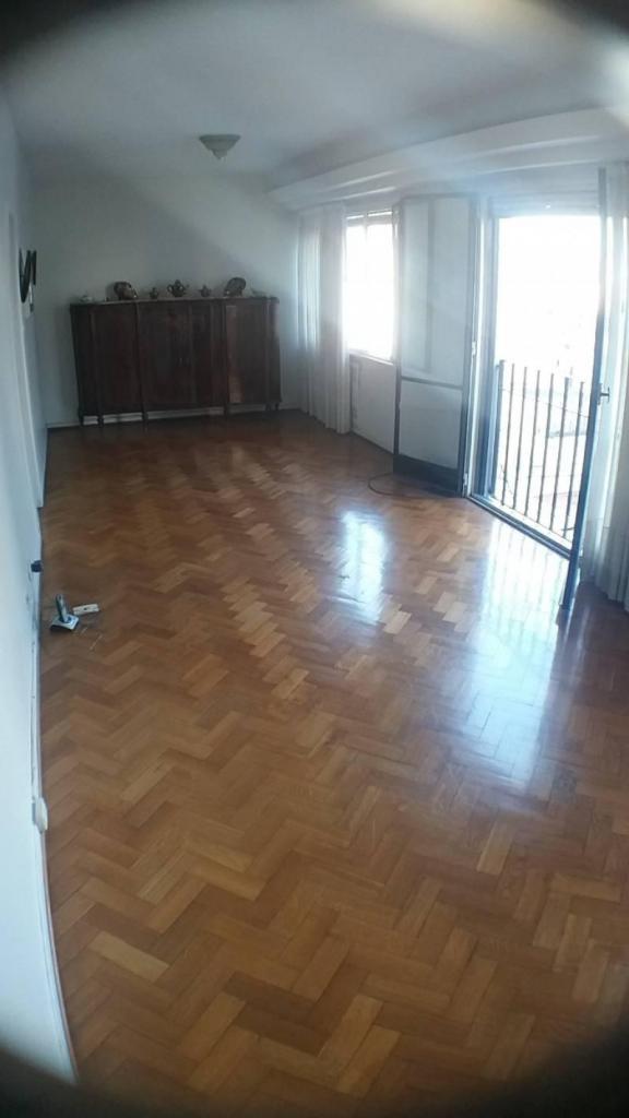 VENTA 3 AMB CON DEPENDENCIA Y COCHERA BARRIO NORTE