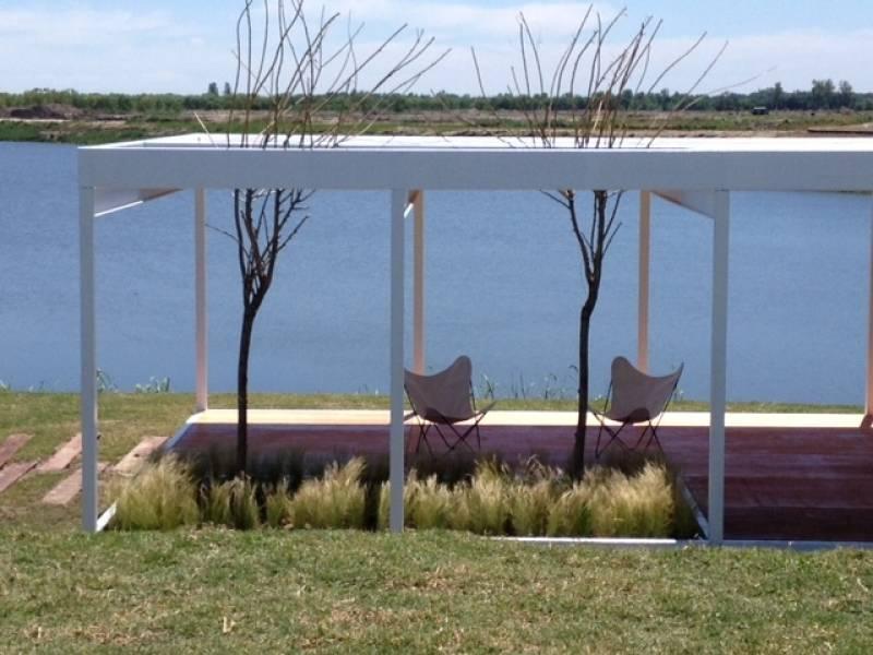 Lindisimo lote con orientacion norte al lago Puertos / barrio Marinas