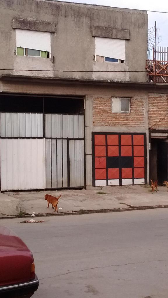 Galpón Con Vivienda Oportunidad 850.000 Acepto auto motos