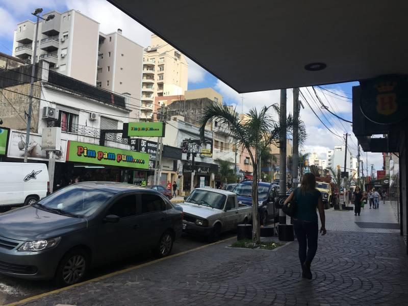 Local en Alquiler en Lanus Oeste