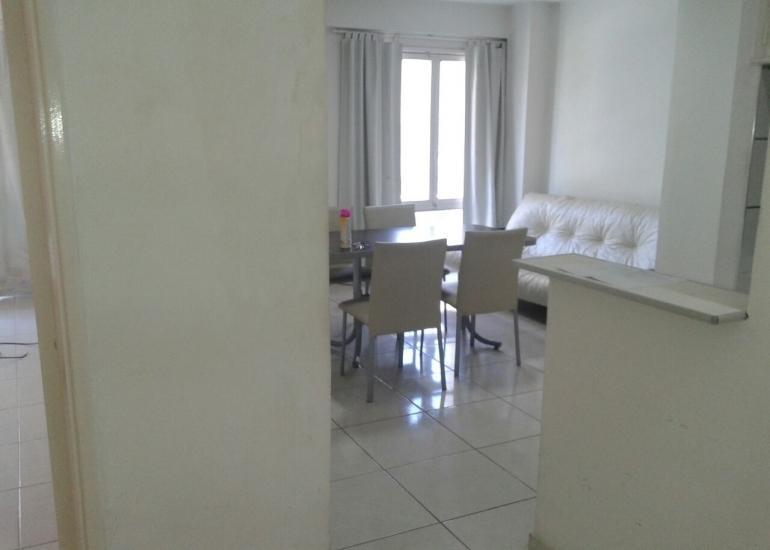 VENTA 2 AMBIENTES A LA CALLE TOTALMENTE RECICLADO