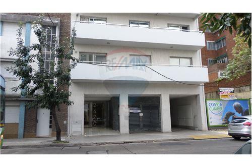 VENTA COCHERA 2° PISO