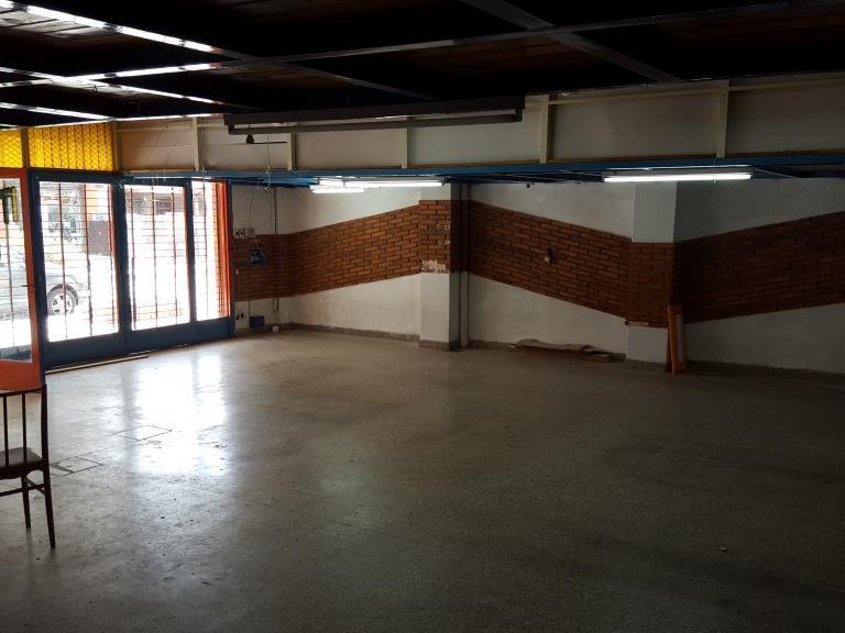 LOCAL 120M2 CUB SOBRE SANTOS VEGA