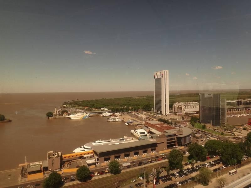 Alquiler oficina  piso completo y 4 cocheras