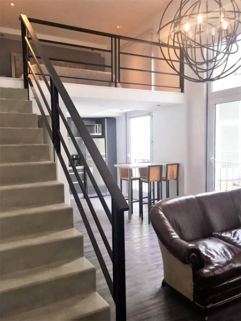 Departamento de 2 ambientes Amoblado