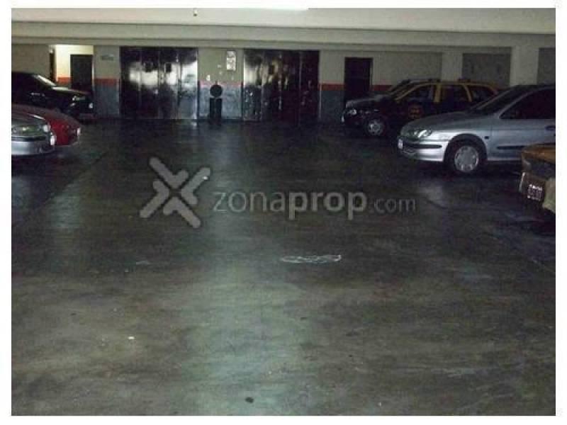 En venta edificio de Cocheras . Amplia cubierta privada Oportunidad!!!! Once