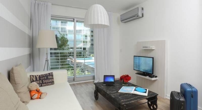 EXCEPCIONAL DEPARTAMENTO EN QUARTIER DEL POLO SIN MUEBLES