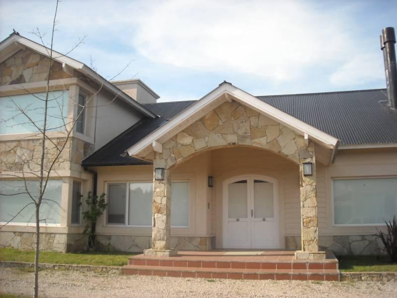 Alquiler Temporario Casa en COSTA ESMERALDA Barrio Residencial II
