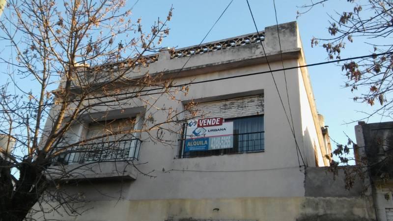 VENTA Dpto. 3 ambientes con balcon frances y terraza en Remedios de Escalada