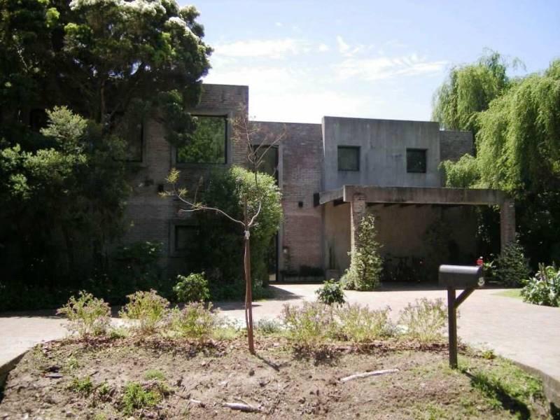 Casa en Alquiler ubicado en Highland Park CC