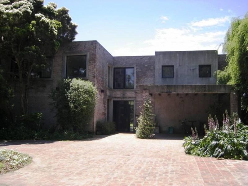 Casa en Alquiler ubicado en Highland Park CC