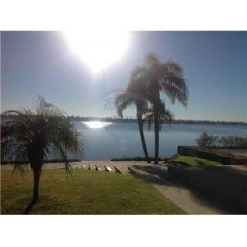 Club Náutico Albanueva  Bs.As. G.B.A. Zona Norte