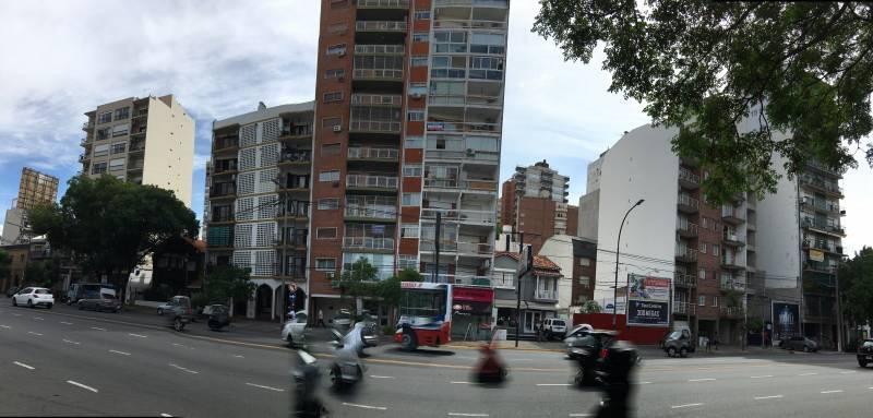 Alquiler departamento 2 ambiente, piso alto, Libertador, Olivos, Vicente Lopez