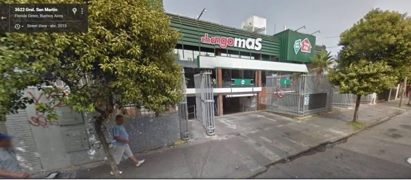 Excelente local comercial 2400 Metros cubiertos.. todas las instalaciones