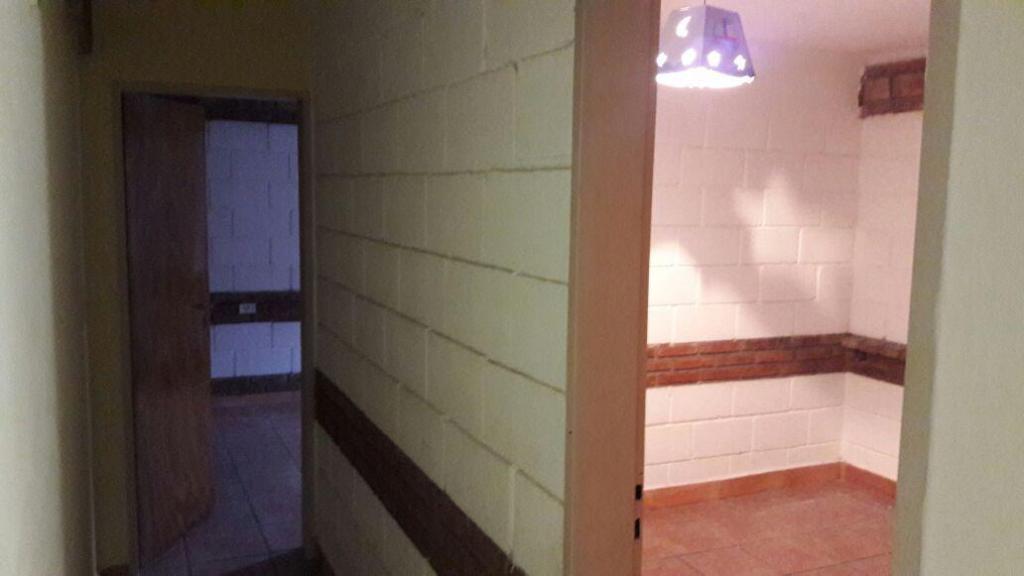 ALQUILO CASA DE DOS DORM EN BARRIO MARQUEZ DE SOBREMONTE !!!