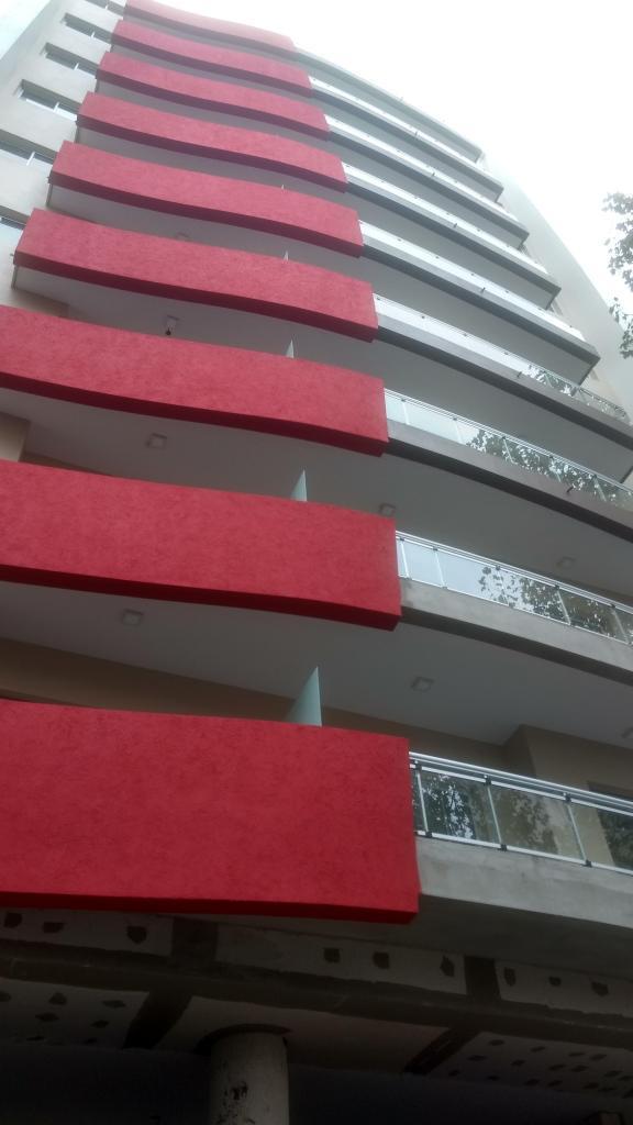 MONOAMBIENTE EN ALQUILER 57 E/10 Y 11