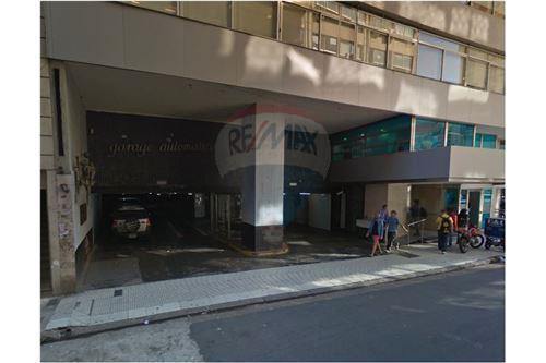 VENTA COCHERA AUTOMÁTICA CUBIERTA, ZONA TRIBUNALES