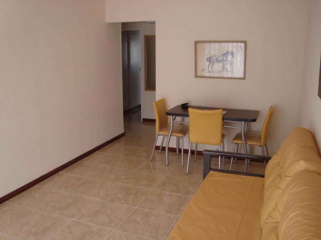 Venta Departamento 3 ambientes con Cochera