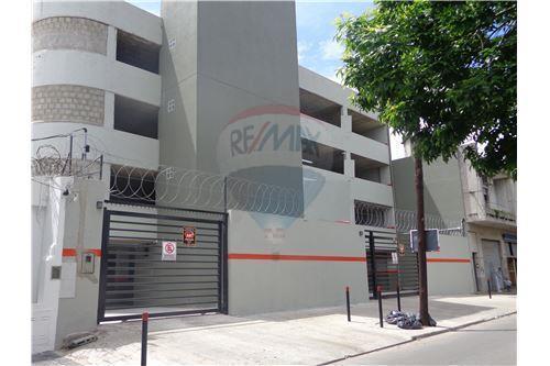 Venta Cochera  Centro Inversión