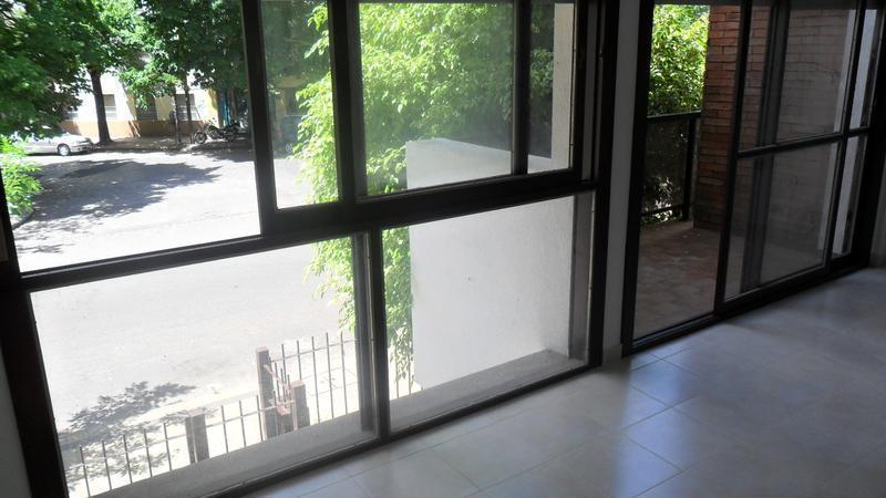 Departamento en Alquiler con cochera en  Calle 49 E/ 1 y 2 Dacal Bienes Raices