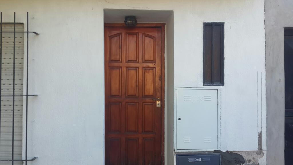 D Alquilo Mono Ambiente a Persona Sola