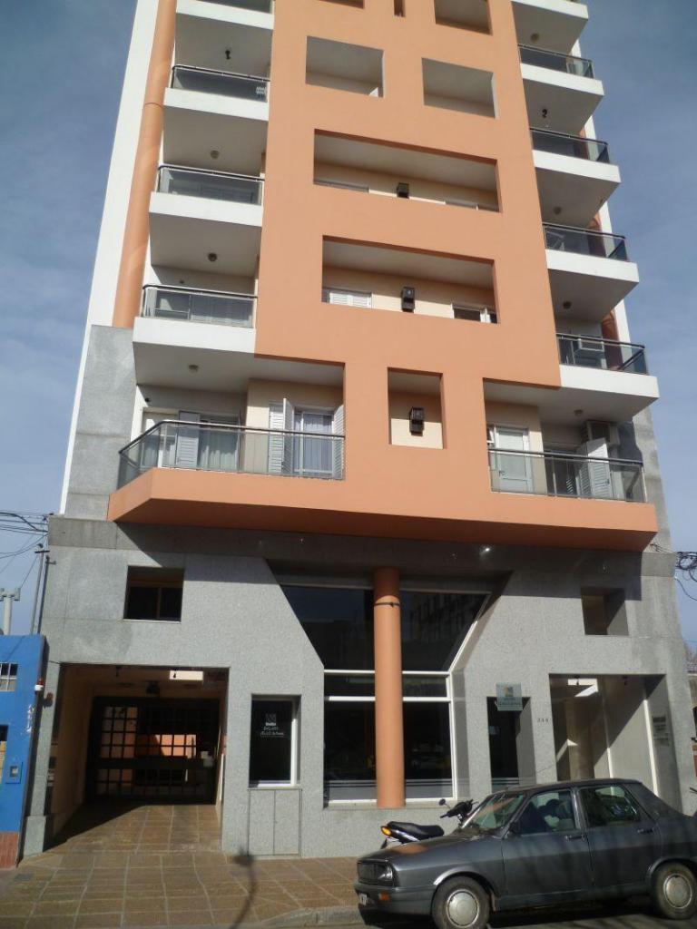 Sarmiento 200 Cochera Gaggiotti Inmobiliaria