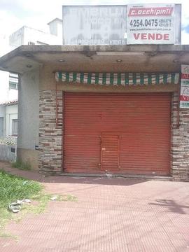 Local en venta en  Oeste