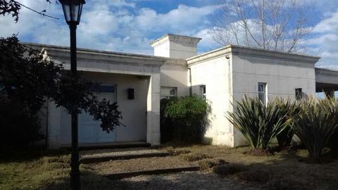 U$D 250.000 Casa en Venta