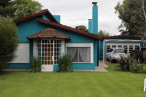 Casa Chalet Barrio Patagonia amoblado precio solo mes septiembre