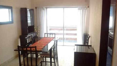 2 AMBIENTES EXTERNO CON BALCON