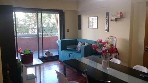 Dpto. 2 Dorm. Corrientes/mendoza. Muy Amplio, Patio, 2 Baños uno en Suite