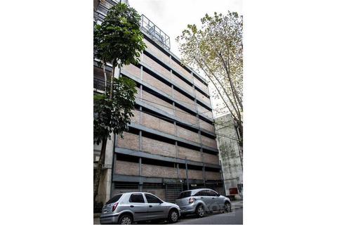 VENTA COCHERA CUBIERTA FIJA EN EDIFICIO PRIVADO