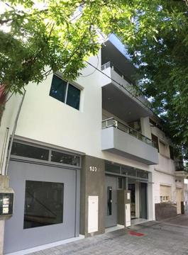 43 E/16 Y 17 1000 Cochera Predovan Propiedades